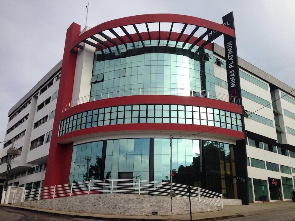 Minas Platinum Hotel & Convention Conselheiro Lafaiete Extérieur photo