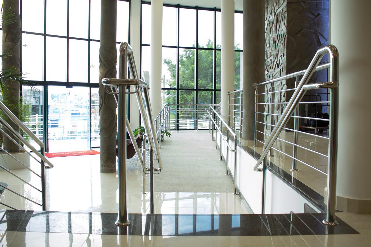 Minas Platinum Hotel & Convention Conselheiro Lafaiete Extérieur photo