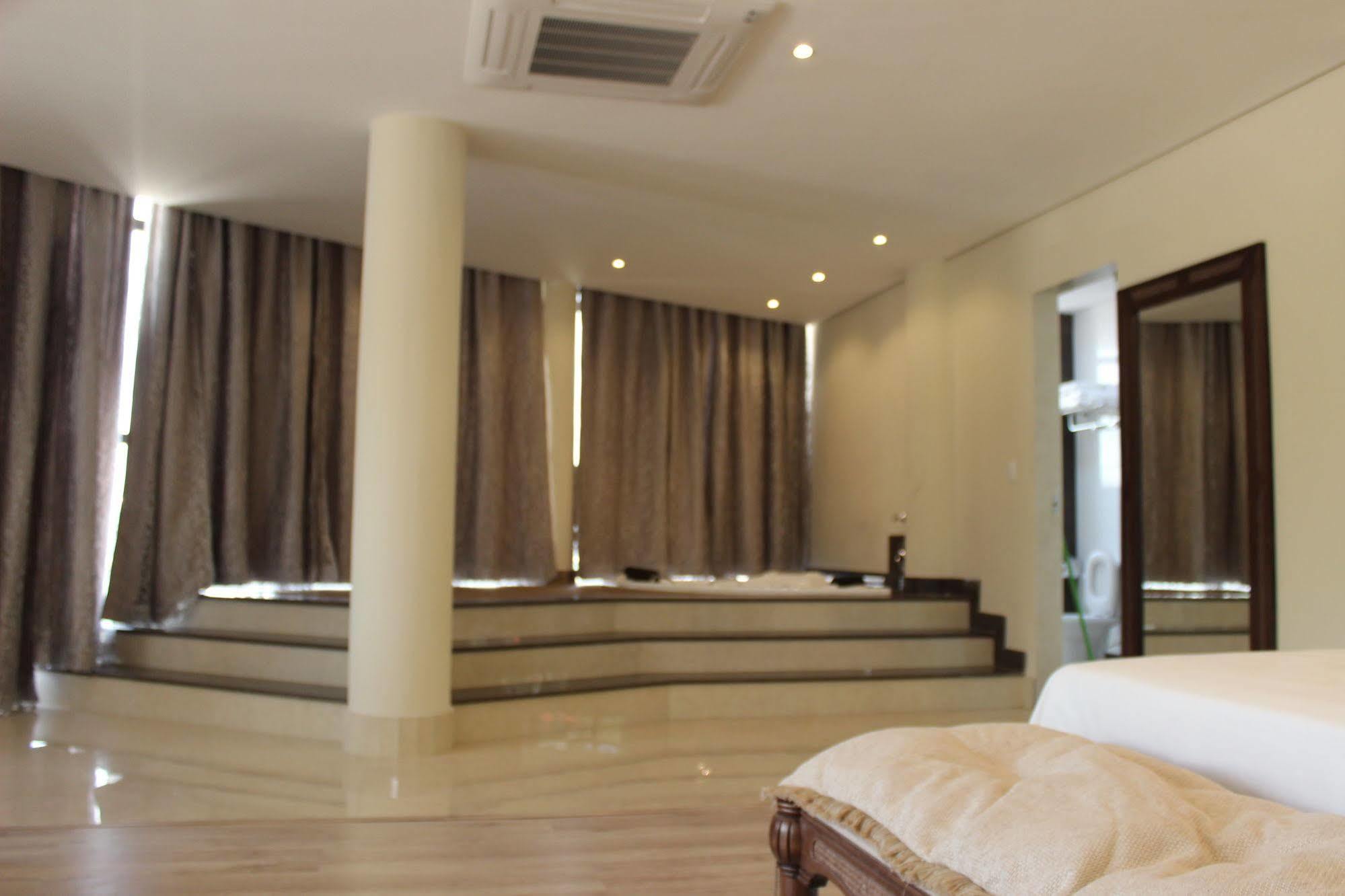 Minas Platinum Hotel & Convention Conselheiro Lafaiete Extérieur photo